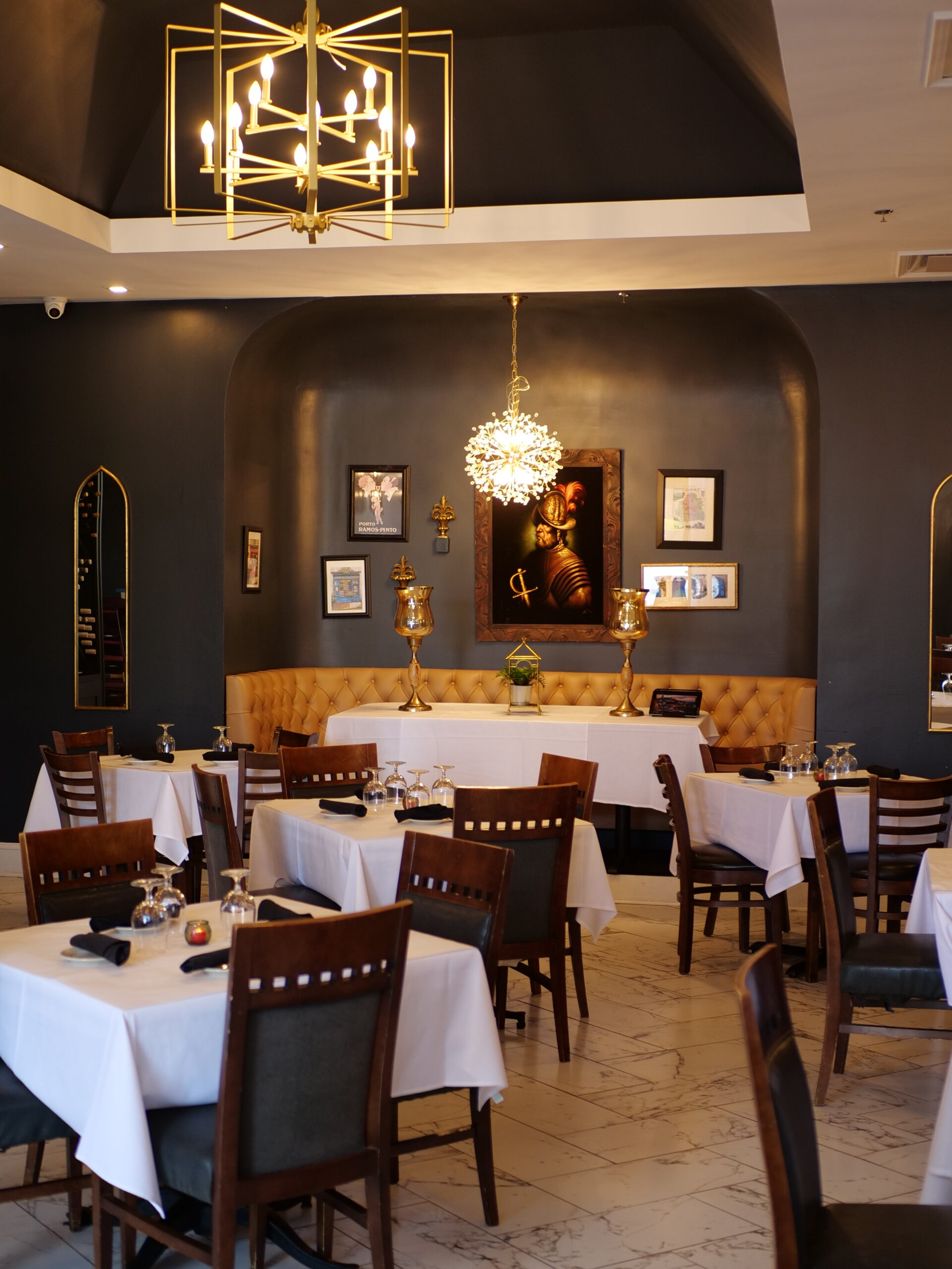 Discover One of the Premier Places to Eat in St. Charles, IL: Portofino Trattoria